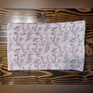 Kate Quinn Honeycomb Stitch Quilt